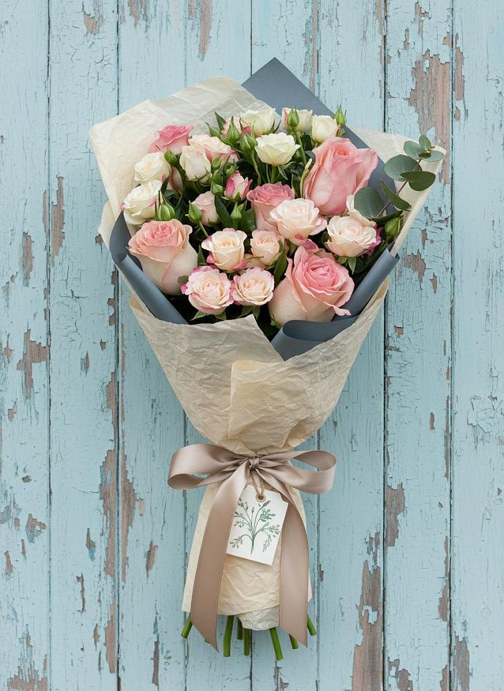 Букет цветов из: Розы в Кривандино