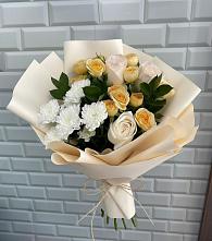 Букет цветов из:  Розы и Хризантемы в Кривандино