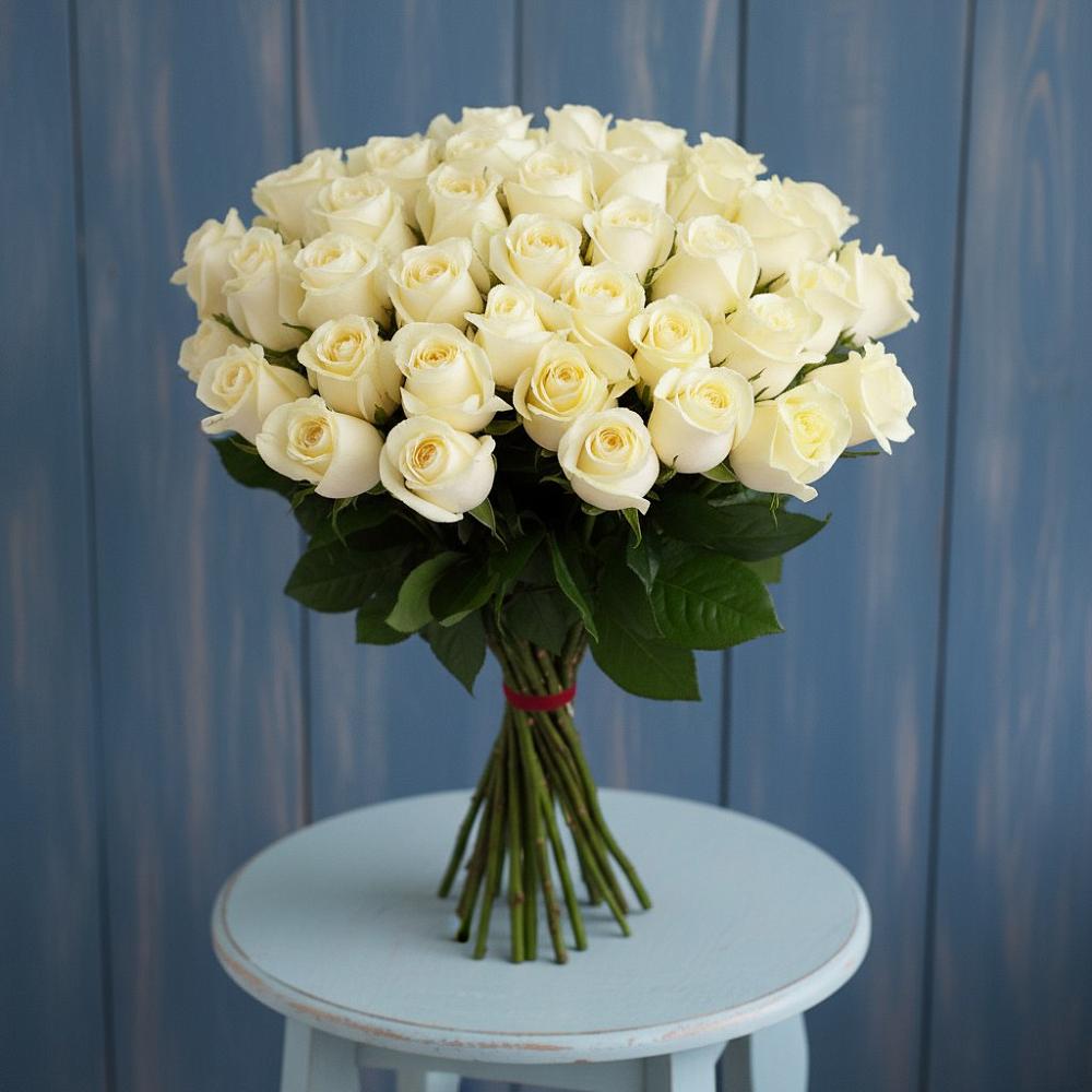 Букет 51 Белая роза Эдлесс Лав в Кривандино