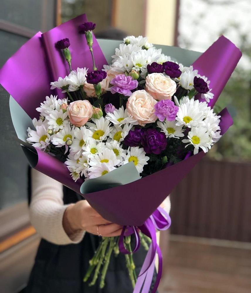 Букет цветов из: Хризантемы, Гвоздики и Розы в Кривандино