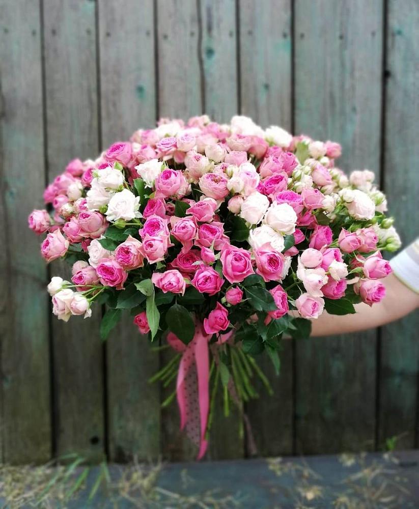 Букет Розовые кустовые розы Натали и Лав Лидия в Кривандино