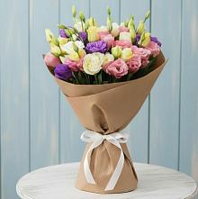 Букет цветов из:  Лизиантусы в Кривандино