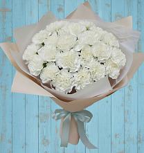 Букет цветов из:  Гвоздики в Кривандино